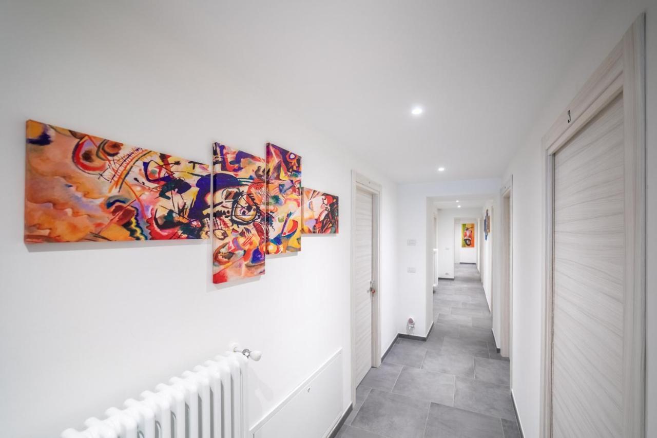 To.Sta Bwithoutb Home Sharing Nel Centro Di Torino Dış mekan fotoğraf