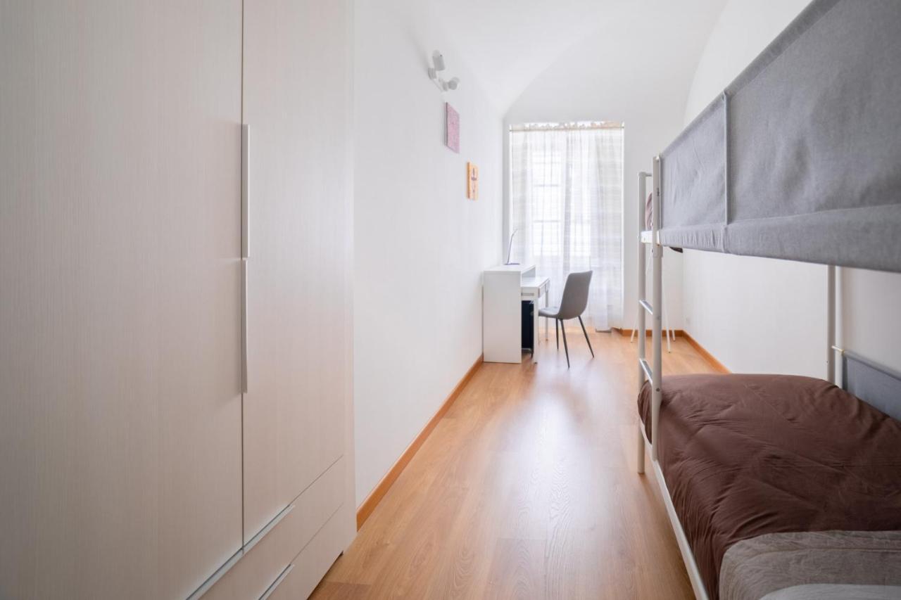 To.Sta Bwithoutb Home Sharing Nel Centro Di Torino Dış mekan fotoğraf