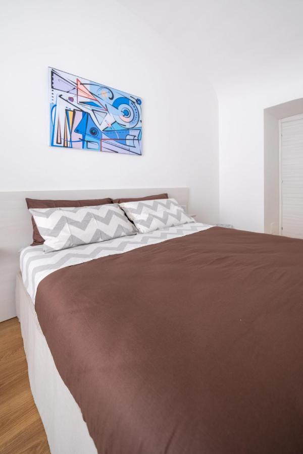 To.Sta Bwithoutb Home Sharing Nel Centro Di Torino Dış mekan fotoğraf