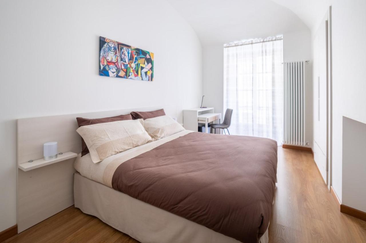 To.Sta Bwithoutb Home Sharing Nel Centro Di Torino Dış mekan fotoğraf