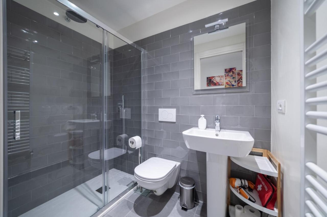 To.Sta Bwithoutb Home Sharing Nel Centro Di Torino Dış mekan fotoğraf