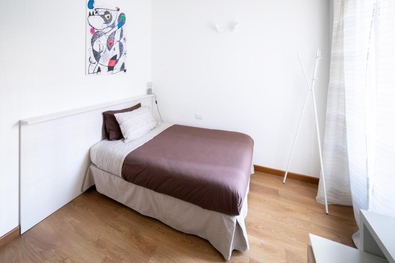 To.Sta Bwithoutb Home Sharing Nel Centro Di Torino Dış mekan fotoğraf