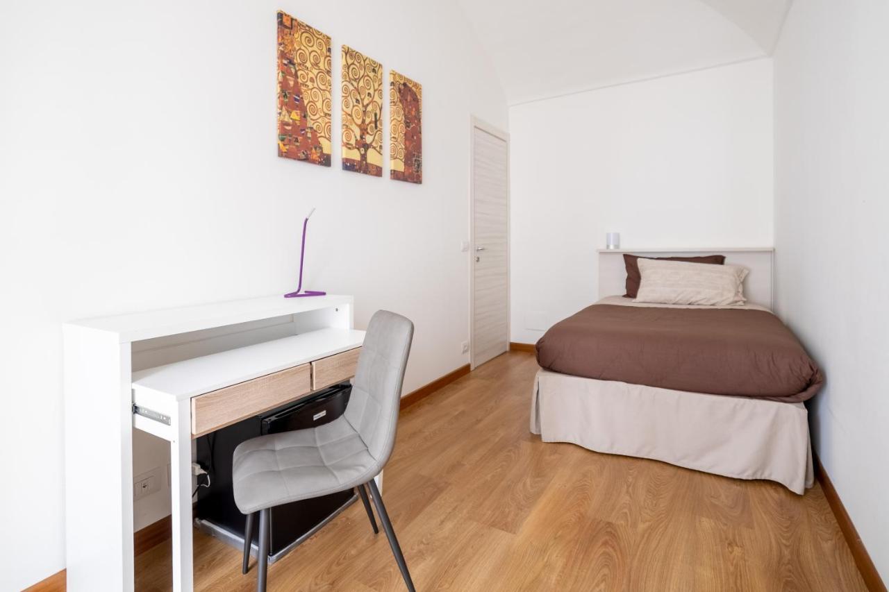 To.Sta Bwithoutb Home Sharing Nel Centro Di Torino Dış mekan fotoğraf