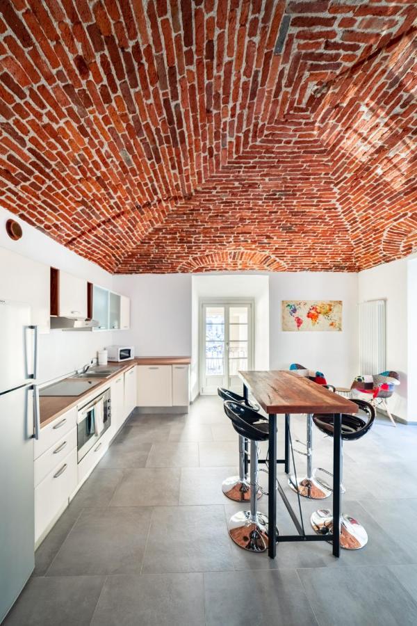 To.Sta Bwithoutb Home Sharing Nel Centro Di Torino Dış mekan fotoğraf