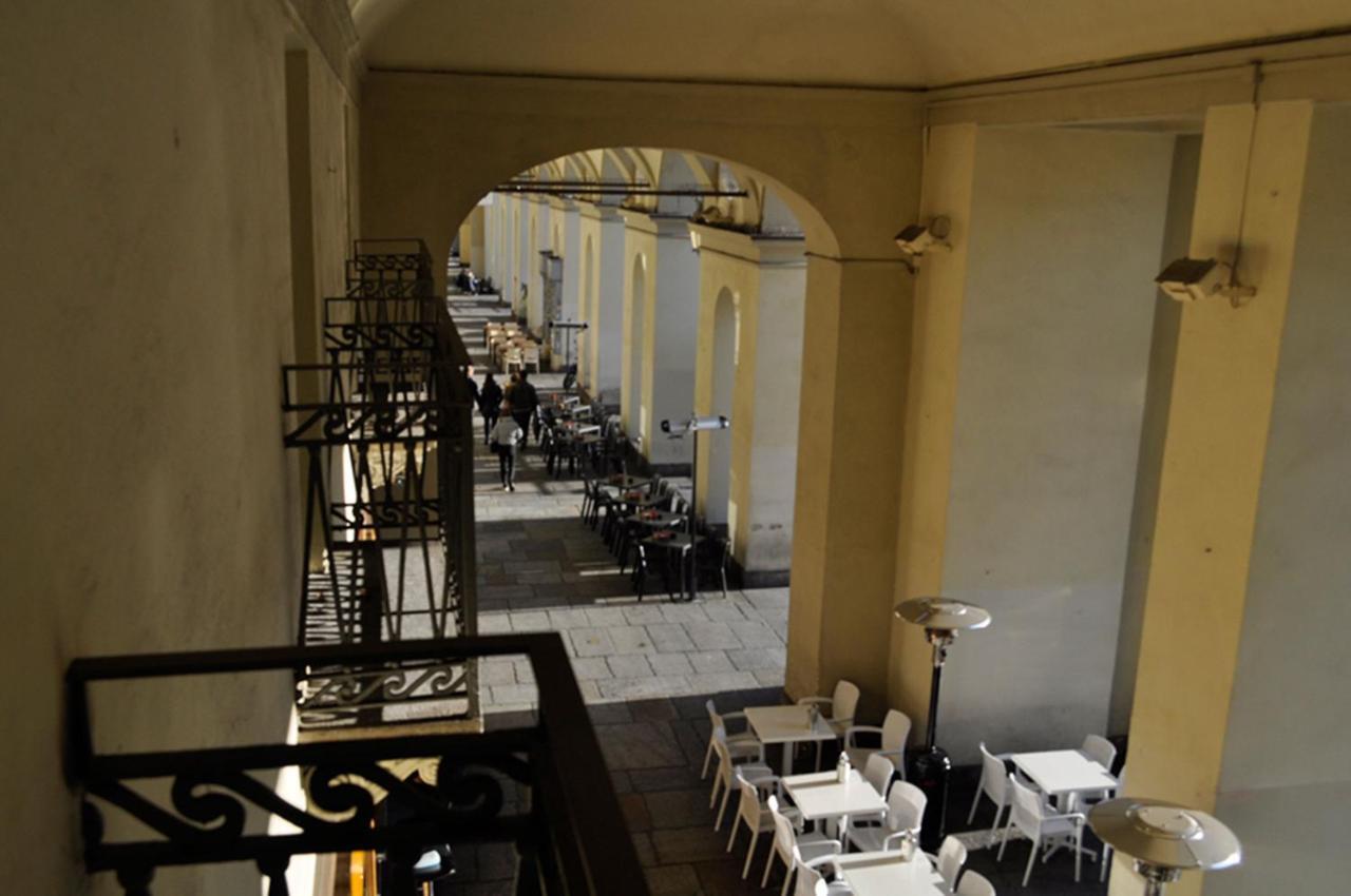 To.Sta Bwithoutb Home Sharing Nel Centro Di Torino Dış mekan fotoğraf