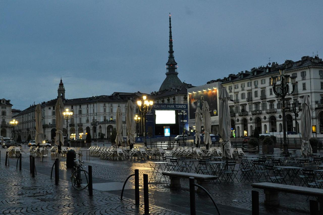 To.Sta Bwithoutb Home Sharing Nel Centro Di Torino Dış mekan fotoğraf